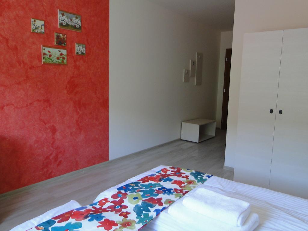ホテル Dorf Haus Văliug エクステリア 写真